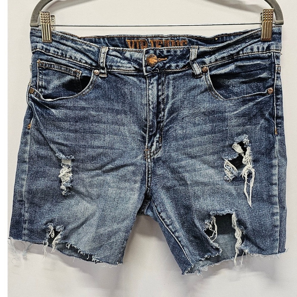 VIP Jeans Distressed Denim Shorts Medium Wash Ripped Cut Off Size‎ 15/16